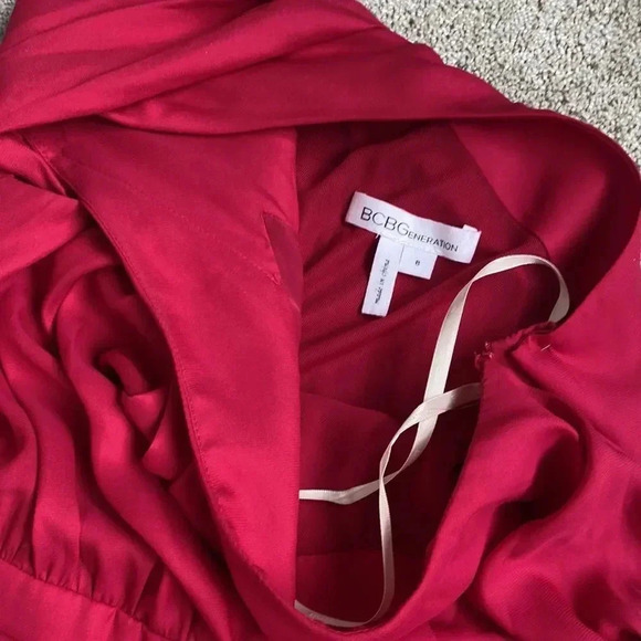 BCBGeneration Red Ruby One Shoulder Silky Ruffle Mini Formal Dress Size 8 - Picture 11 of 16